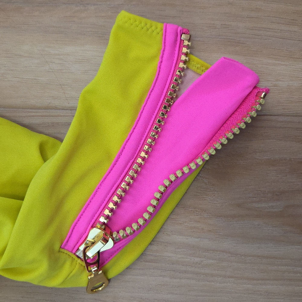 80s Style Swimsuit / Aerobics Suit Size 6 - Picture 4 of 5